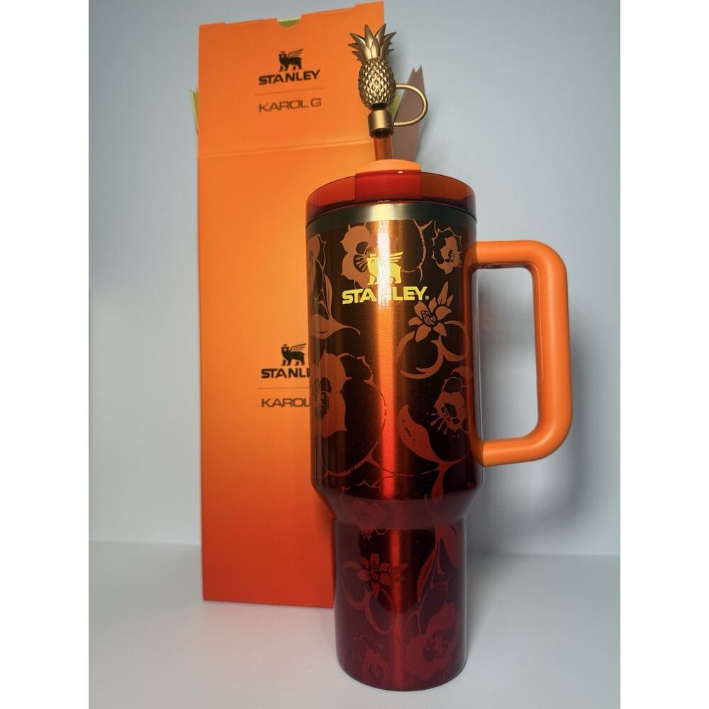 Stanley x KAROL G Exclusive TROPICOQUETA 40oz Quencher Tumbler NWT NIB | IN HAND